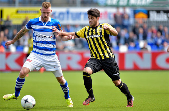 打入制胜球 打入制胜球