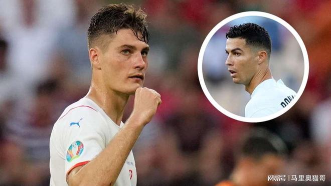 场边的独行 场边的独行