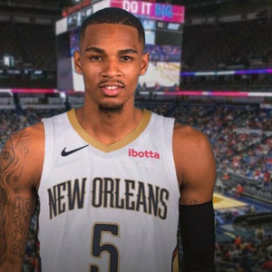 通过一系列 通过一系列