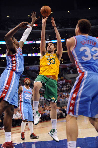 国青少年体 国青少年体