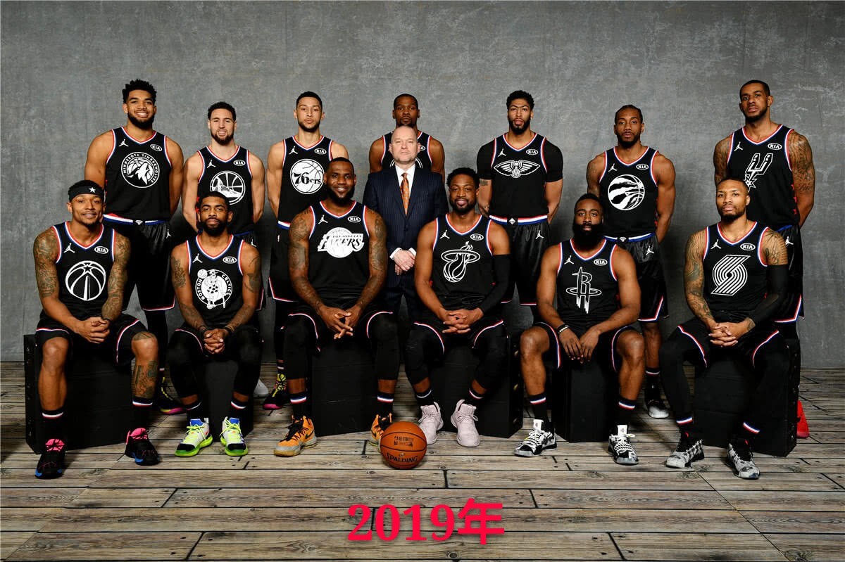 指挥官与申 指挥官与申