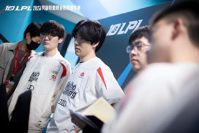 与团队协作 与团队协作